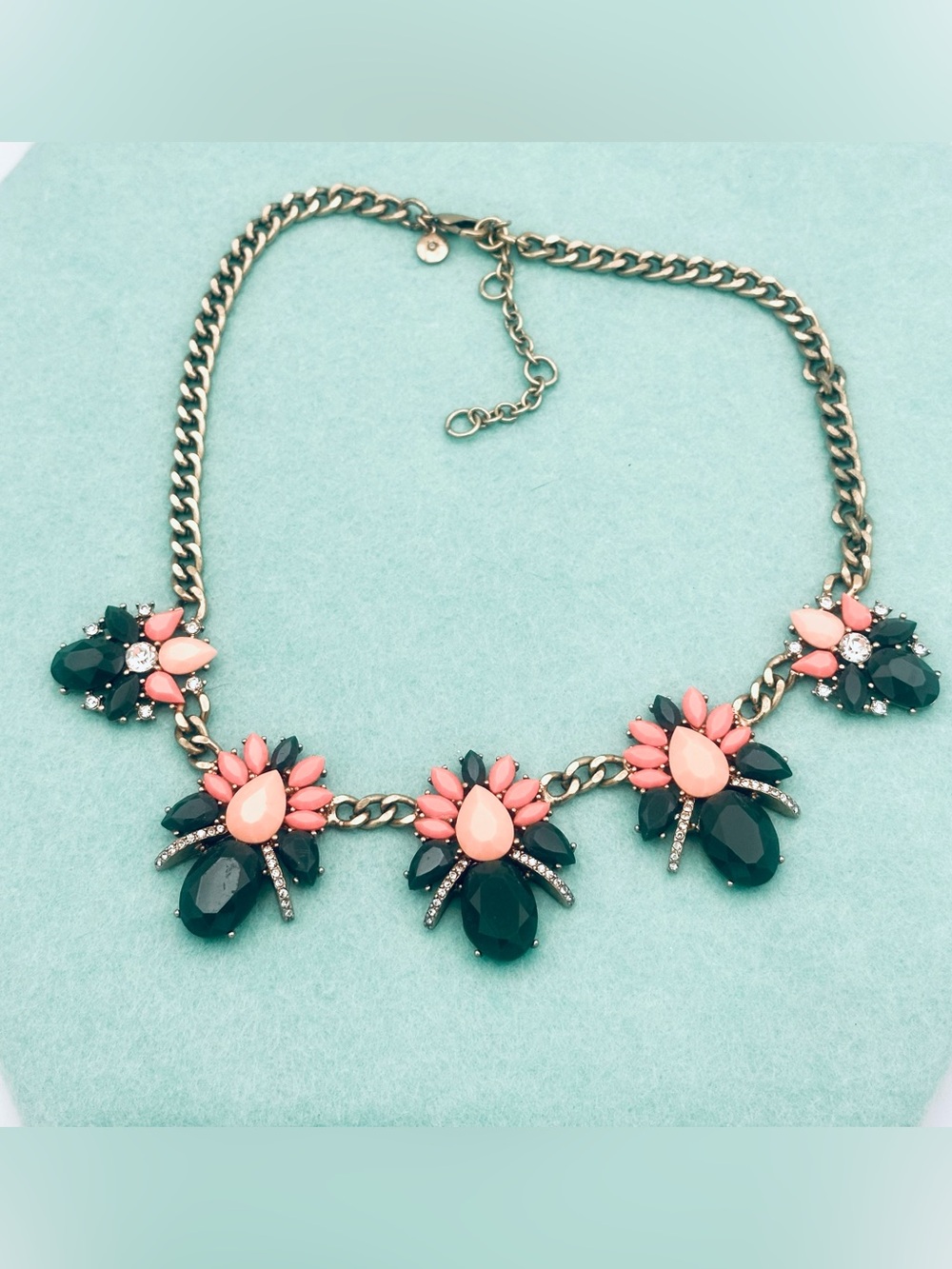 J.Crew Gold Tone Coral and Dark Green Floral Bib Statement Vintage Necklace